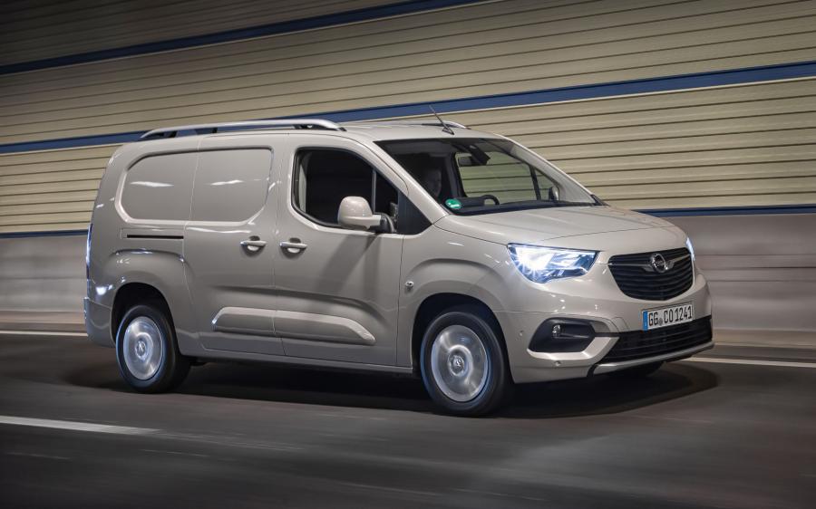  Opel Combo Cargo XL 2018 года  (фото 3 из 13)